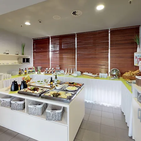 Hotel Biendo 3*